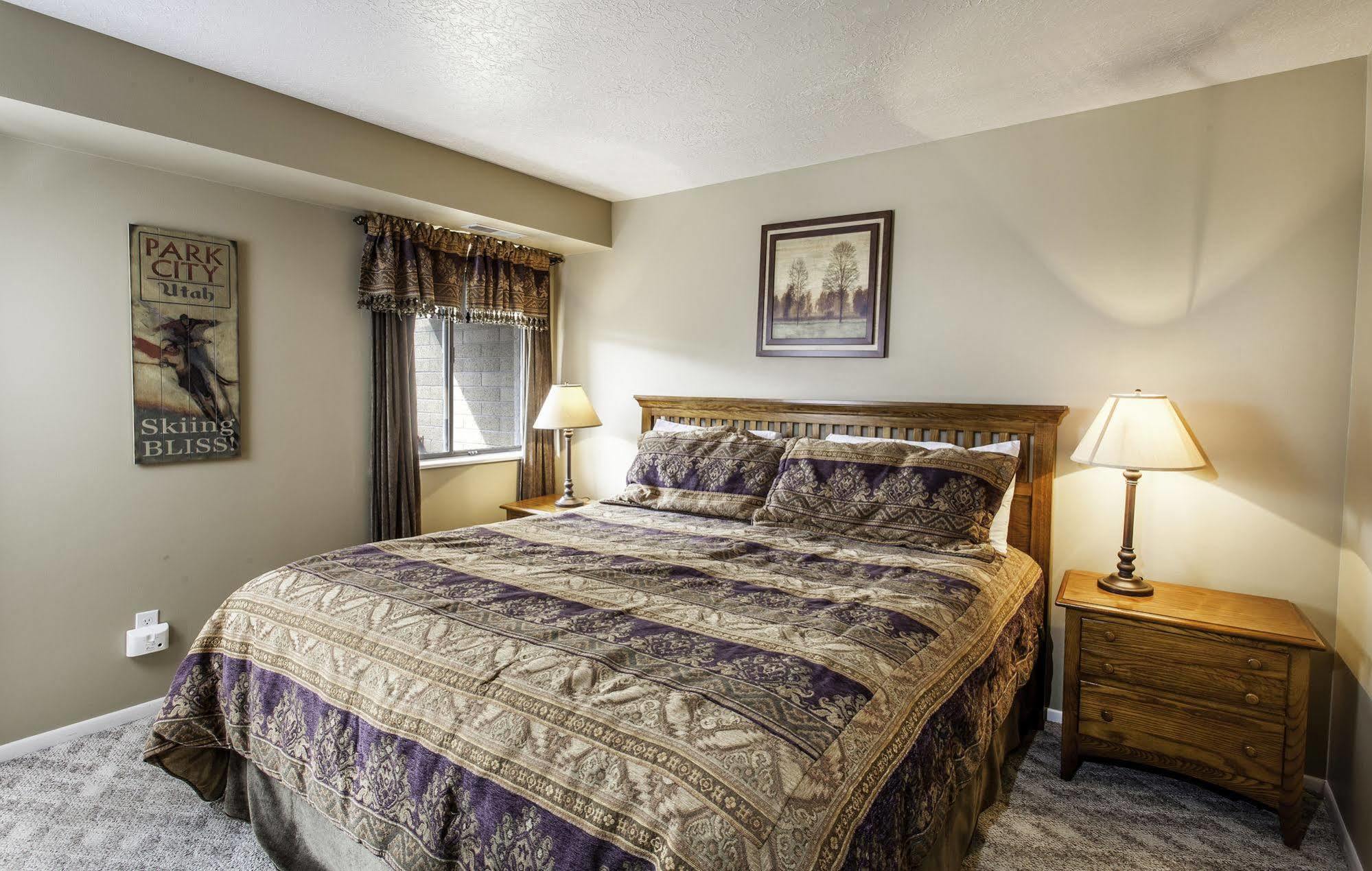 Prospector Accommodations By All Seasons Resort Lodging Park City Exterior photo